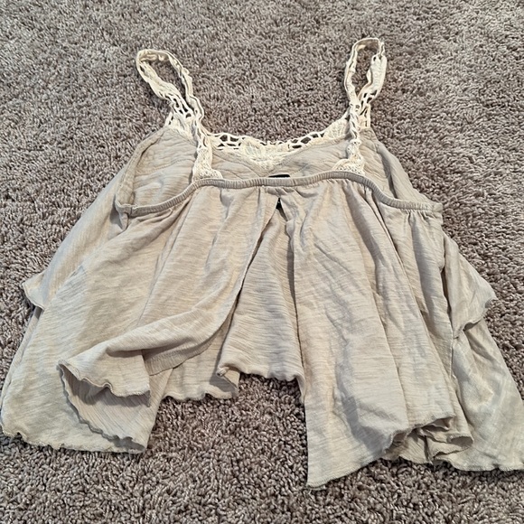 Open back tank forever 21 size small - Picture 3 of 4